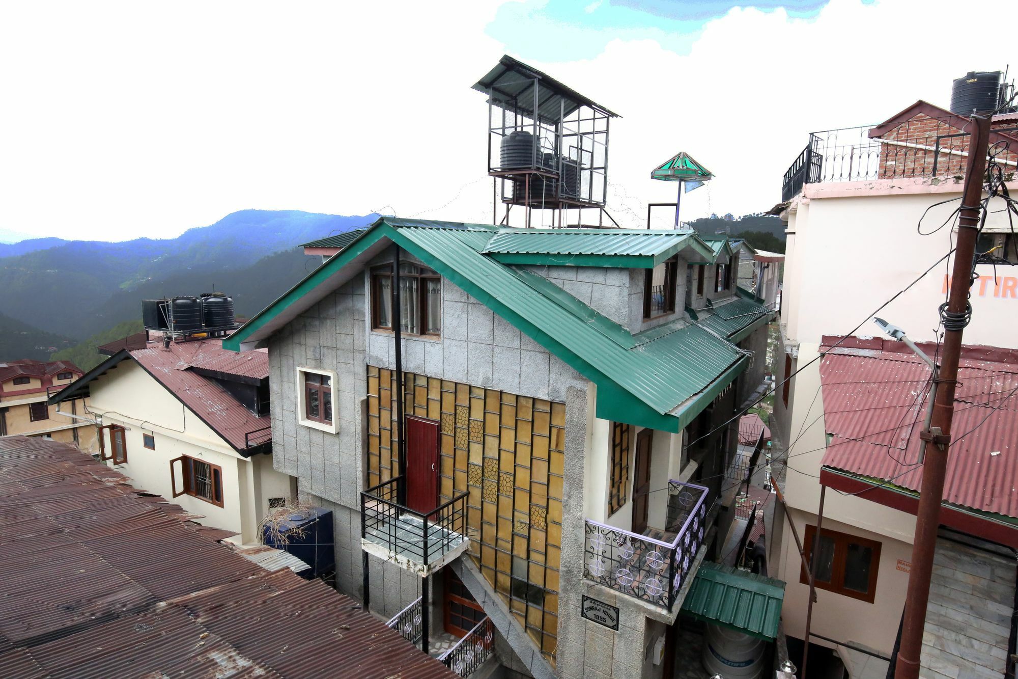 Serene 2Bhk Abode In Isbt Tutikandi, Shimla Hotel Exterior photo